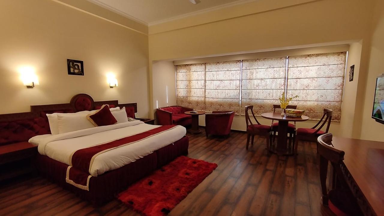 Hotel Sepal Bathinda Exterior foto